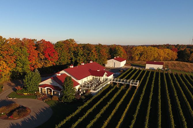 winery tours in traverse city