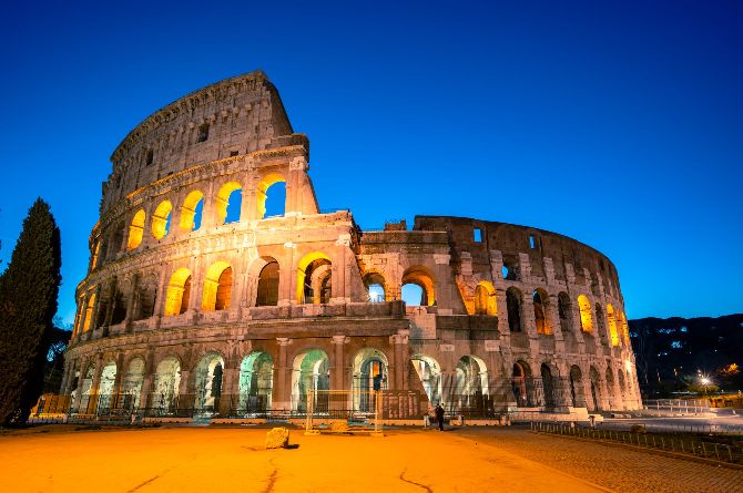 night tour of the colosseum