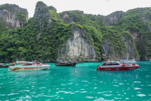 Phi phi island tour from Phuket